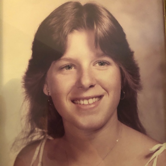 Meet your Posher, Darsi - Picture 1 of 2